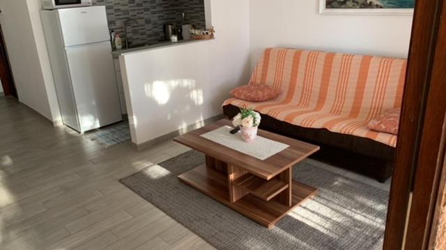 Apartments Toni-马林斯卡 外观 照片